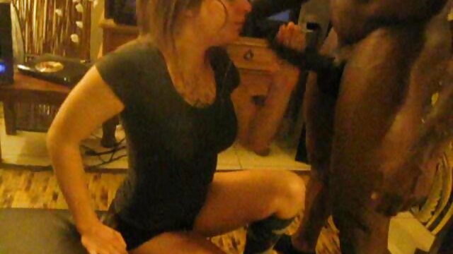 La conférence du professeur Big Dicks se transforme porn classic 80s en levrette