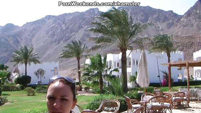 Victoria Pure a du sperme sex classique francais de sperme dégoulinant de trous dans le creampie