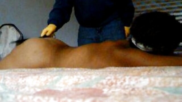 MILF asiatique chaude classic porn 90's prend la bite russe partie 1