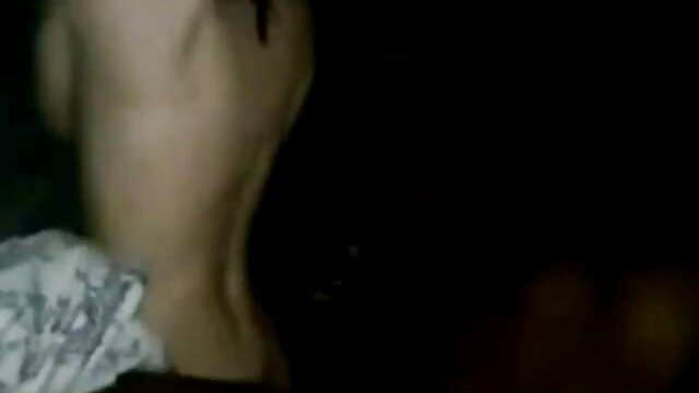 Lesbiennes léchant la chatte au vintage porno french coin du feu Charlie Laine Sarah Blake