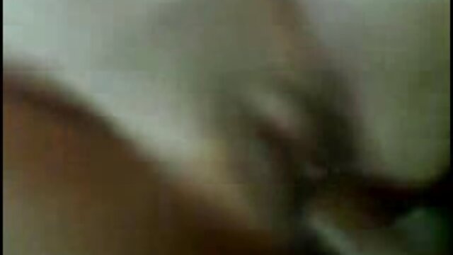 La gorge profonde de Ania Kinski, petite amie nympho VR films vintage porno super excitée b