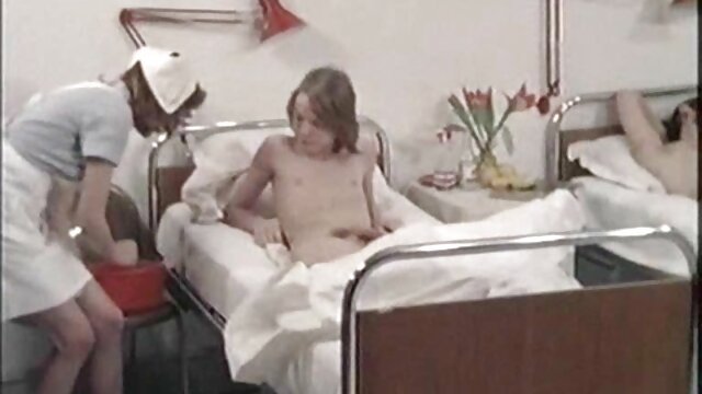 POVD Glisser sur le côté - Lingerie lacée baise sensuelle film porno clasice